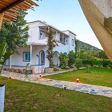 Yaliyani Restaurant Otel