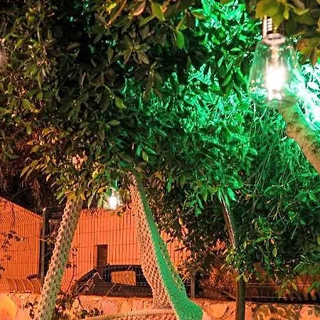 Otel Yaliyani Restaurant 3*