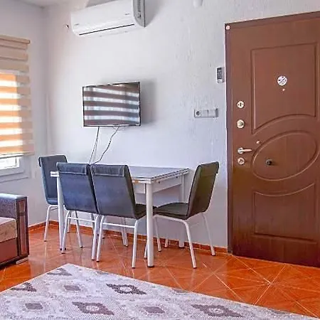 Otel Yaliyani Restaurant 3*